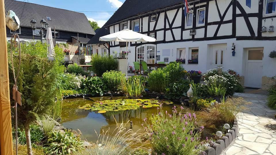 Ferienwohnung Sabershausen Landhof Sonne Exterior foto