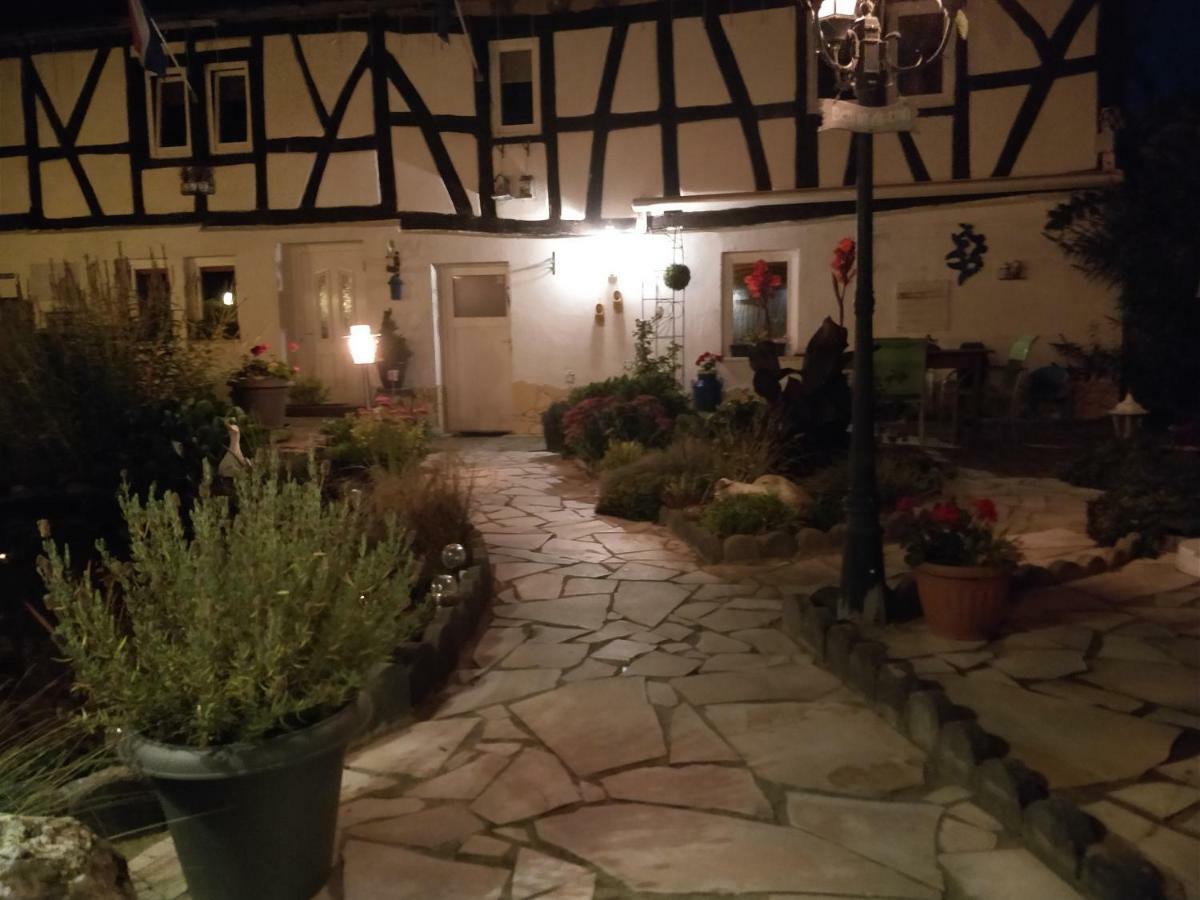 Ferienwohnung Sabershausen Landhof Sonne Exterior foto